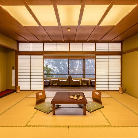 Yukai Resort Yamanaka Grand Hotel Kaga  Eksteriør billede