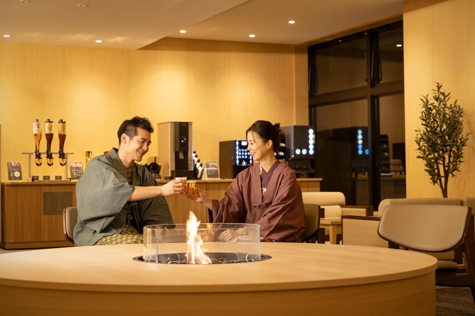 Yukai Resort Yamanaka Grand Hotel Kaga  Eksteriør billede